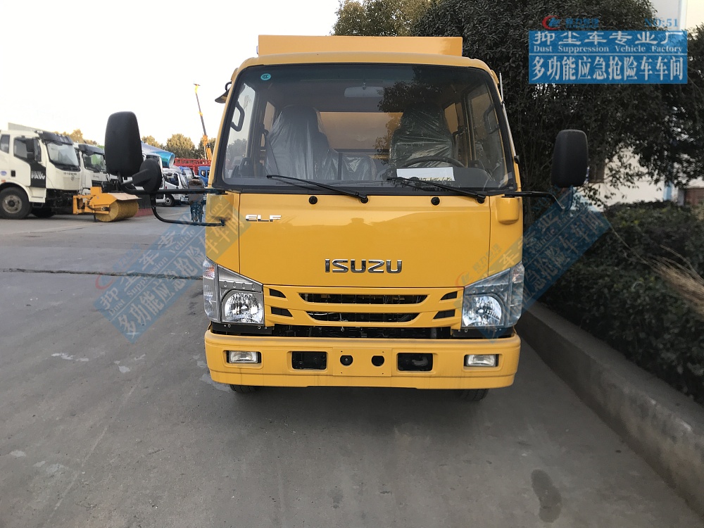 庆铃双排座工程救险车1000-2000m?/h
